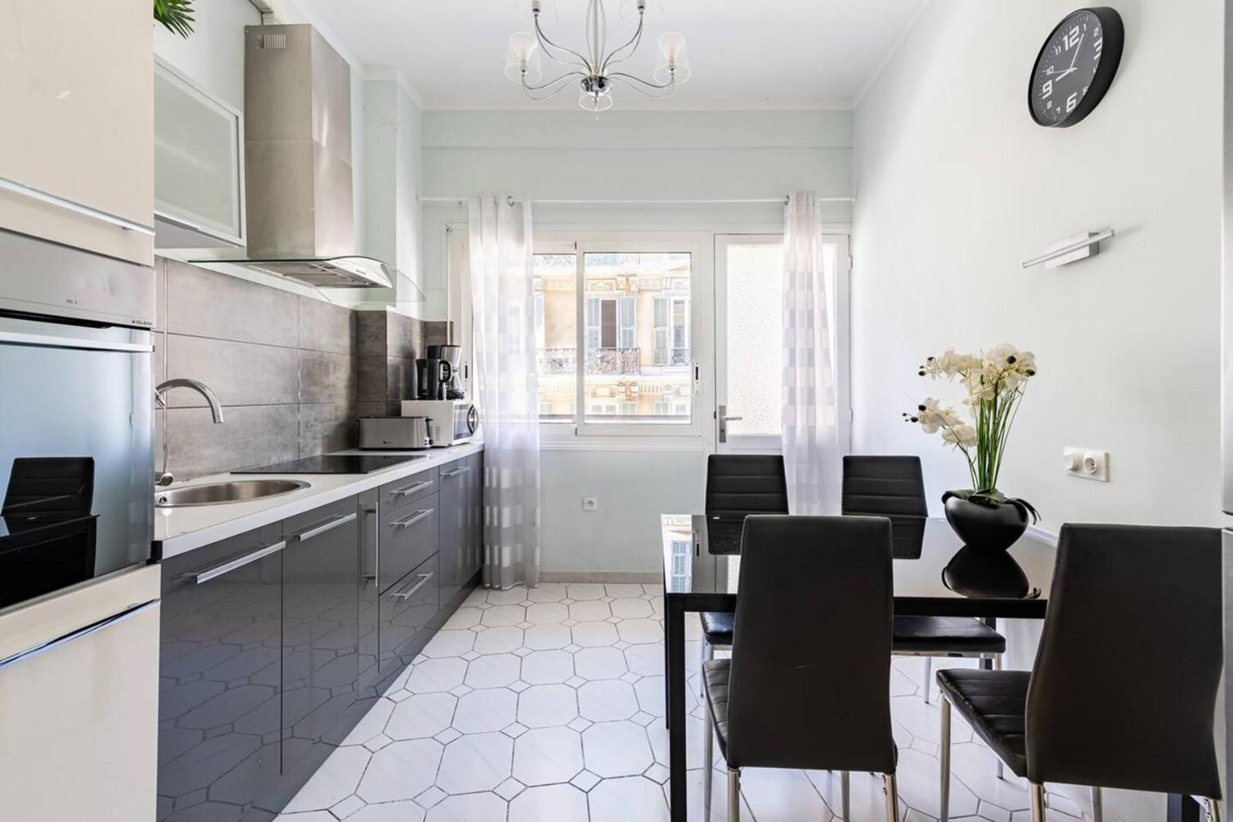 Apartmán Notre Dame - Huge Sunny Modern 2Br Flat - Terrace Nice Exteriér fotografie